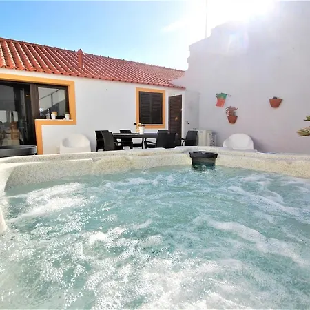 Holiday home - Mar - Private Outdoor Jacuzzi - Wifi & Airco - By Bedzy Albufeira