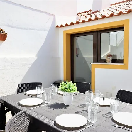 - Mar - Private Outdoor Jacuzzi - Wifi & Airco - By Bedzy