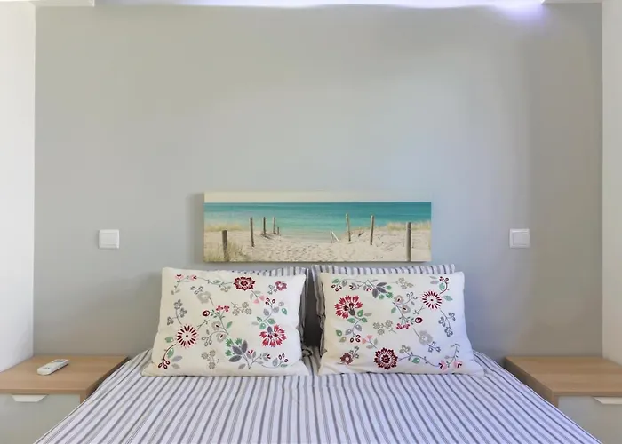 - Mar - Private Outdoor Jacuzzi - Wifi & Airco - By Bedzy Ferienhaus