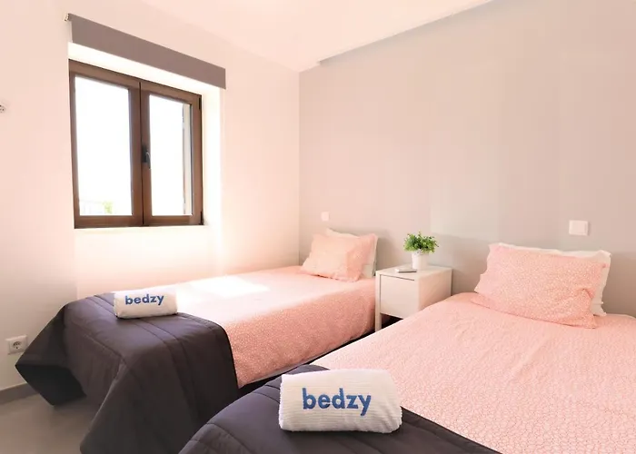Ferienhaus - Mar - Private Outdoor Jacuzzi - Wifi & Airco - By Bedzy *